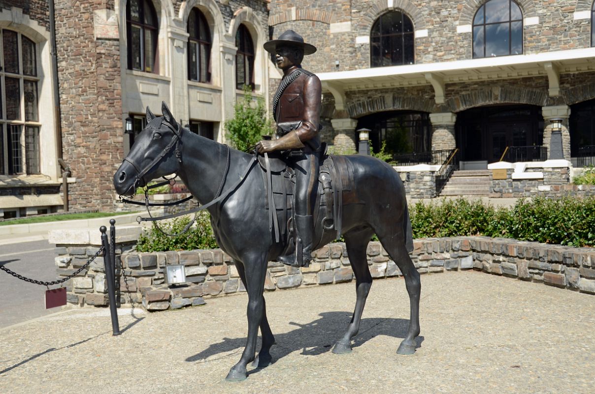 07 Banff Springs Hotel Statue Of An RCMP Riding A Horse